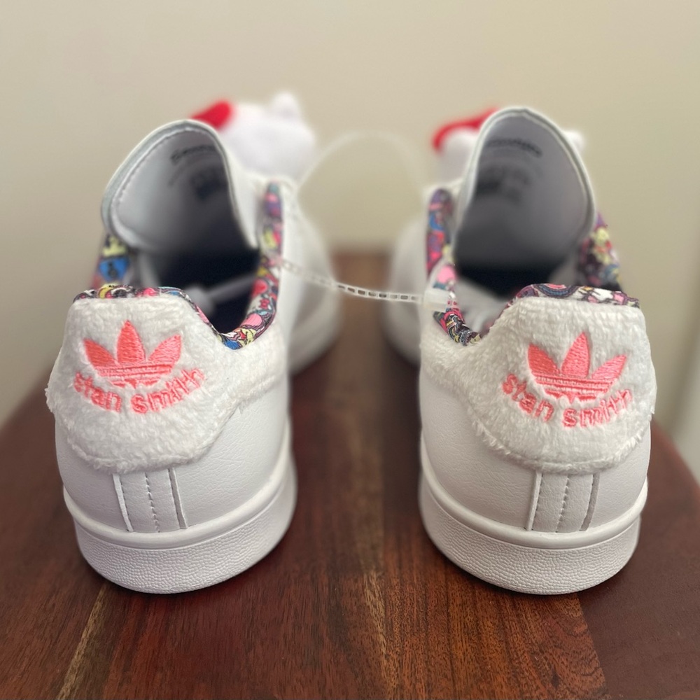 Adidas Stan Smith Hello Kitty and Friends Women's Shoes HP9656 size 8 - Picture 6 of 8